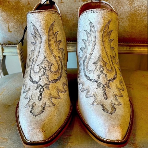 MYRA YIPPLE WESTERN LEATHERBOOTIES - Picture 3 of 5